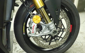 DUCATI STREETFIGHTER V4 S 2025