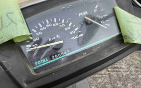 SUZUKI ADDRESS V100 CE11A