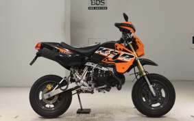 KAWASAKI KSR110 2014 KL110A