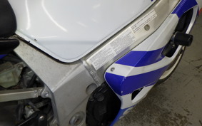 SUZUKI GSX-R750 2000
