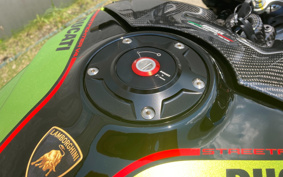 DUCATI STREET FIGHTER V4 RAN BO 2023 4F00