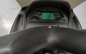 YAMAHA MAJESTY 125 SE27