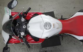 YAMAHA YZF-R1 2010