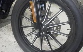 HARLEY XL883N 2010