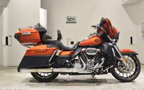HARLEY FLHXSE 1920CVO 2017