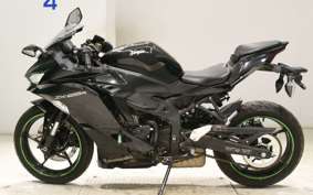 KAWASAKI ZX-25R 2023 ZX250E
