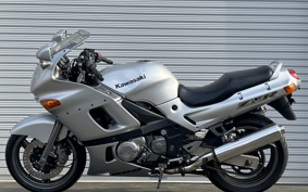 KAWASAKI ZZ-R600 2003 ZX600E
