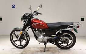 YAMAHA YB125SP