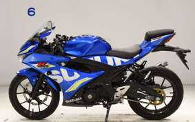 SUZUKI GSX-R125