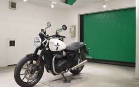 TRIUMPH STREET TWIN 2019