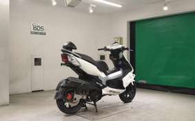PGO G-MAX220