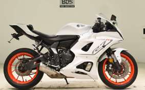 YAMAHA YZF-R7 2023 RM39J