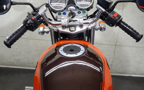 KAWASAKI ZEPHYR400K 2010 ZR400C