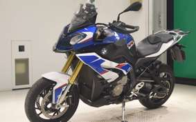 BMW S1000XR 2019