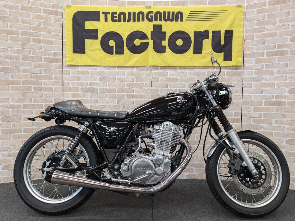 Фото Yamaha SR400 2019 с японского аукциона