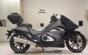 HONDA NM4 VULTUS -01 2015 RC82