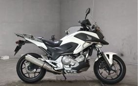 HONDA NC 700 X RC63