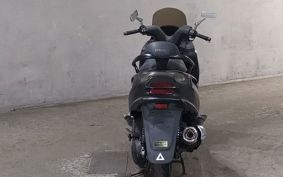 YAMAHA MAJESTY 125 SE27