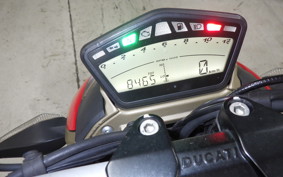 DUCATI STREETFIGHTER S 2013