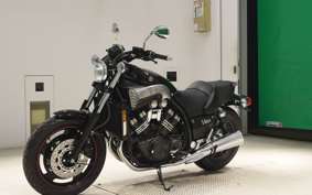 YAMAHA VMAX 2005