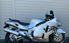 SUZUKI GSX-1300R HAYABUSA 2000 GW71A