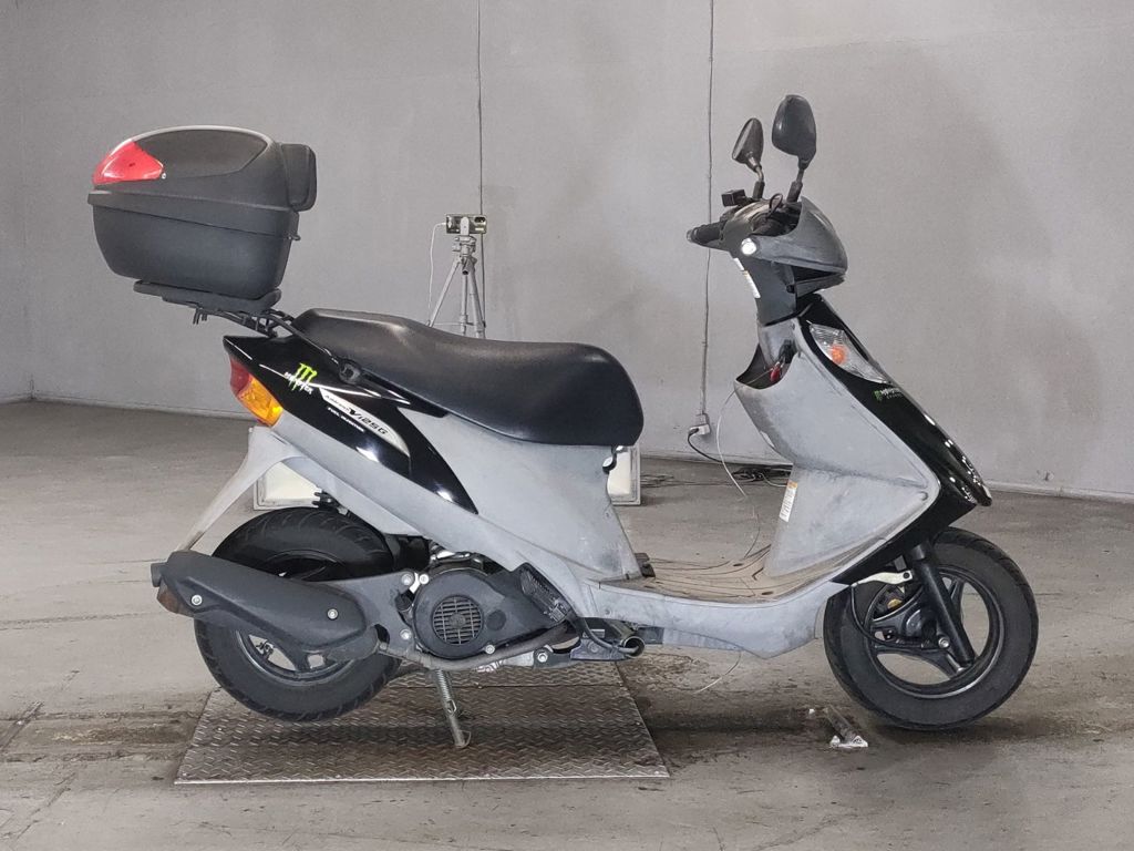 Фото Suzuki ADDRESS V125 с японского аукциона