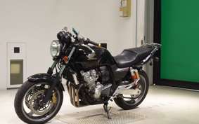 HONDA CB400SF VTEC REVO 2018 NC421