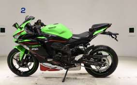KAWASAKI ZX-25R ZX250E