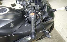 SUZUKI GIXXER 250 SF