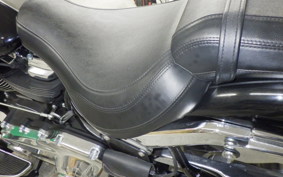 HARLEY FLBS 1870 2022