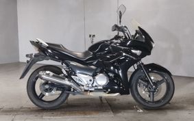 SUZUKI GSR250F GJ55D