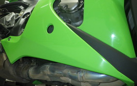 KAWASAKI ZX 10 NINJA R 2011