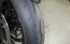 DUCATI STREETFIGHTER V4 S 2021