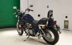 HONDA V45 MAGNA 1989 RC28