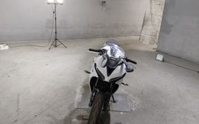 TRIUMPH DAYTONA 660 2025 LGL23U