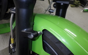 KAWASAKI ZRX400 2001 ZR400E