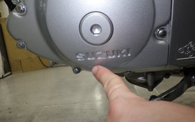 SUZUKI GN125 H 2022