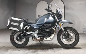 MOTO GUZZI V85 TT ..