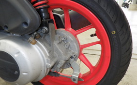 APRILIA SR150