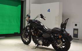 HARLEY XL883N 2017