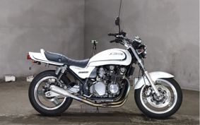 KAWASAKI ZEPHYR750 ZR750C