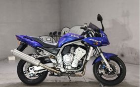 YAMAHA FZS1000 FAZER RN06