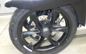 YAMAHA TRICITY 125 2024 SEK1J