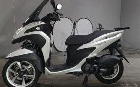 YAMAHA TRICITY 125 SE82J