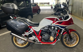 HONDA CB1300 SUPER  BOL DOR ABS 2021 SC54
