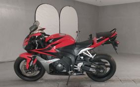 HONDA CBR600RR PC40