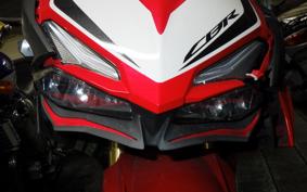 HONDA CBR250RR A MC51