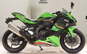 KAWASAKI ZX-4RR 2023 ZX400P