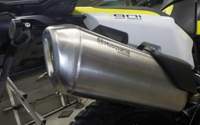 HUSQVARNA NORDEN901 2022