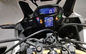 HONDA CRF1000L AFRICA TWIN 2016 SD04